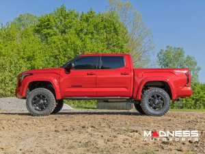 Toyota Tundra Suspension Lift Kit - 6" Lift - Lifted Struts - M1 Monotube Front and Rear